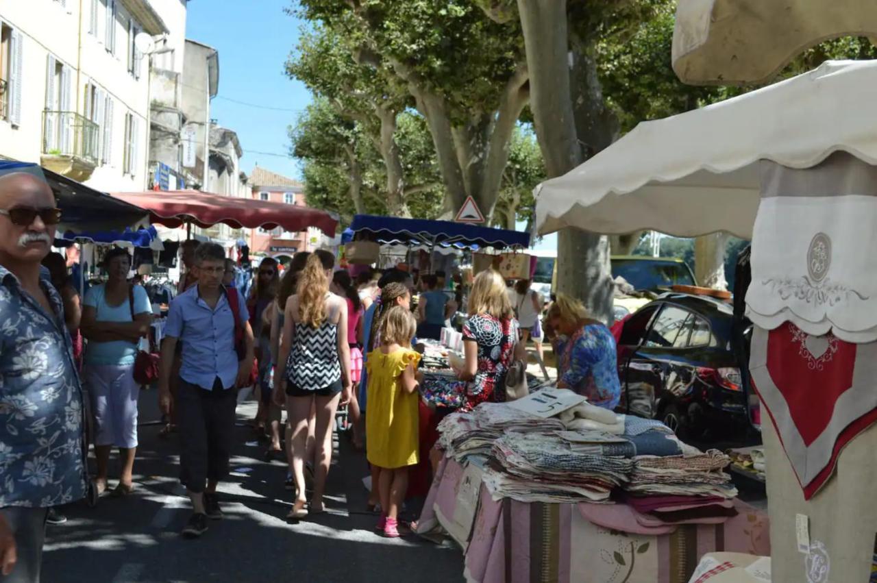 Agreable Maison Centre-Ville Bourg-Saint-Andeol Bagian luar foto
